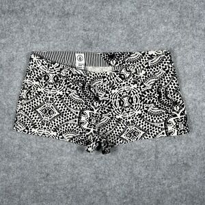 Volcom Frochickie 2.5" Shorts Womens‎ Size 3 White Black Geometric Loud Pattern